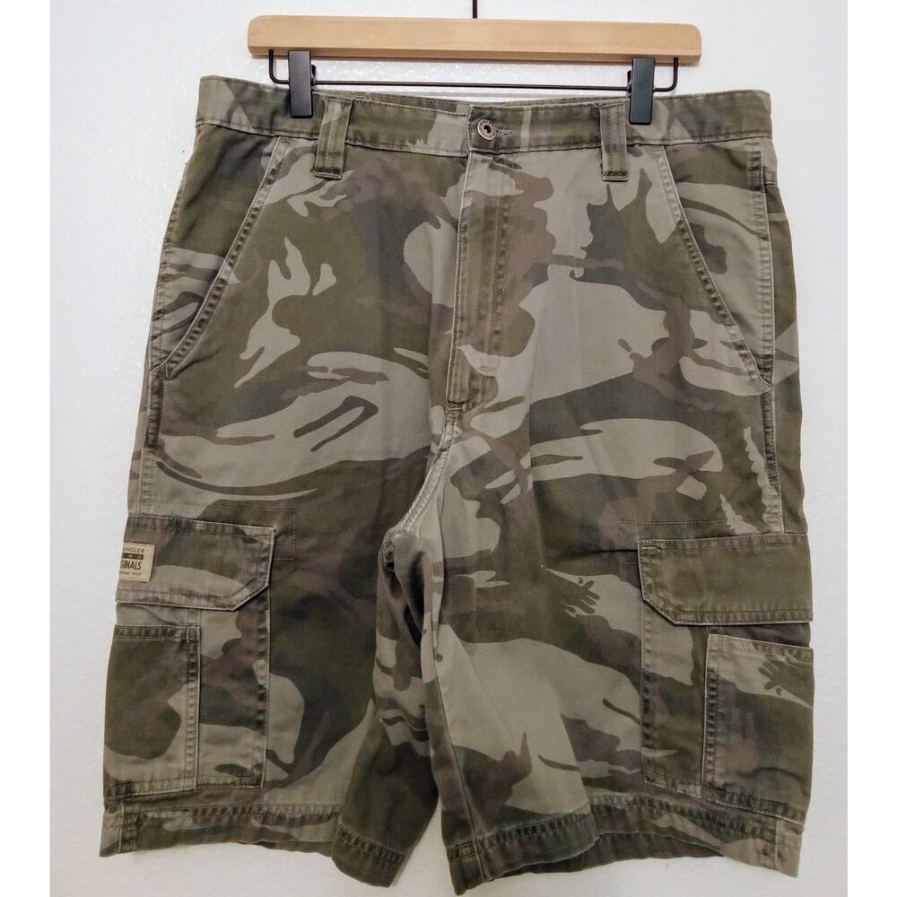Wrangler HERO Originals Camouflage Cargo Shorts Mens Gray Gorpcore Work SZ 34
